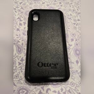 OtterBox Midnight Black Phone Case